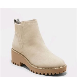 Taci ankle boots universal thread